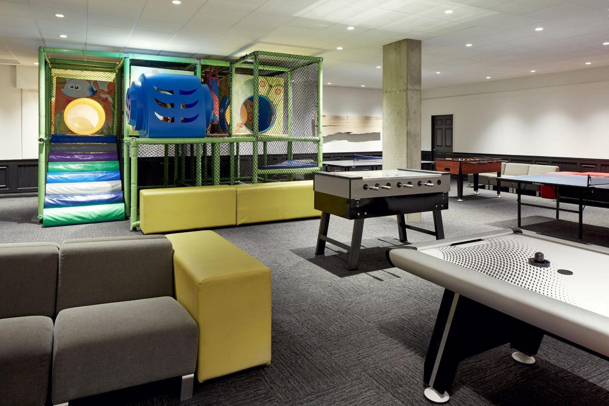 Delta Hotels By Marriott Mont Sainte-Anne, Resort & Convention Center Beaupré Eksteriør bilde